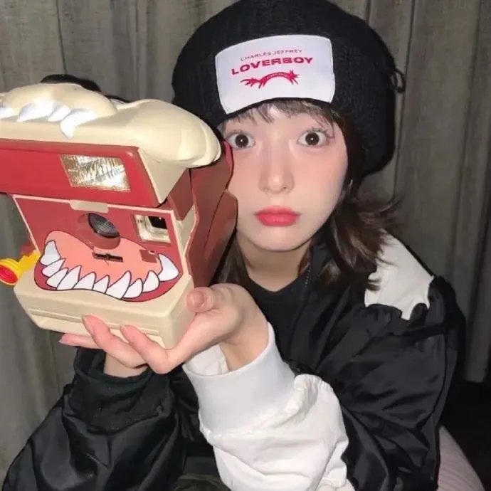 进击的皇后之真假皇后